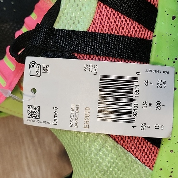 Adidas - Picture 5 of 8